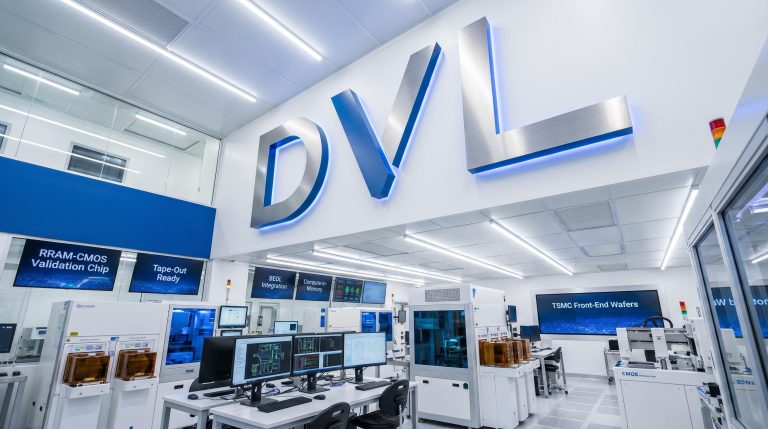 dorsaVi Finalises First RRAM Chip Design and Moves to Silicon Fabrication